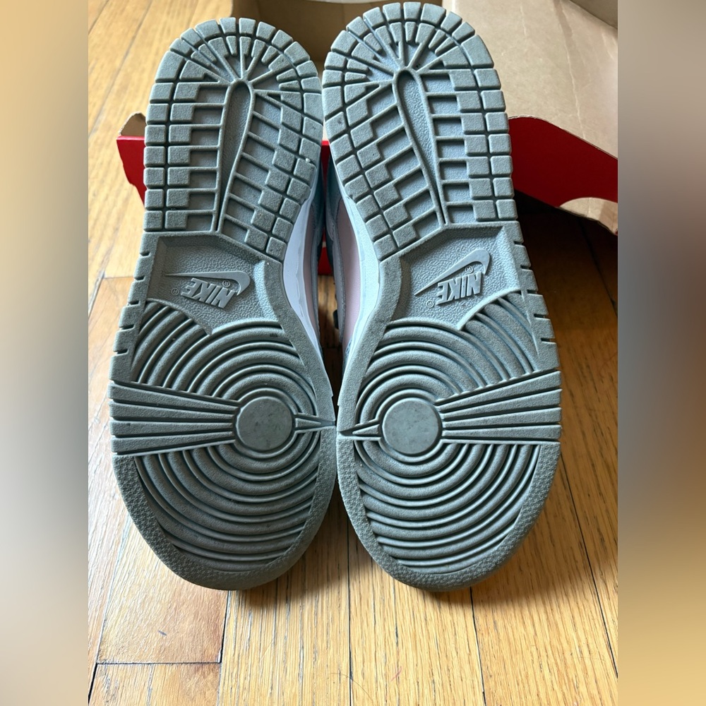 Nike Dunks - image 5